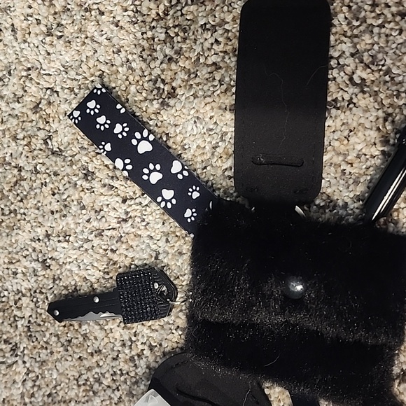 Safety Keychain - Picture 2 of 5